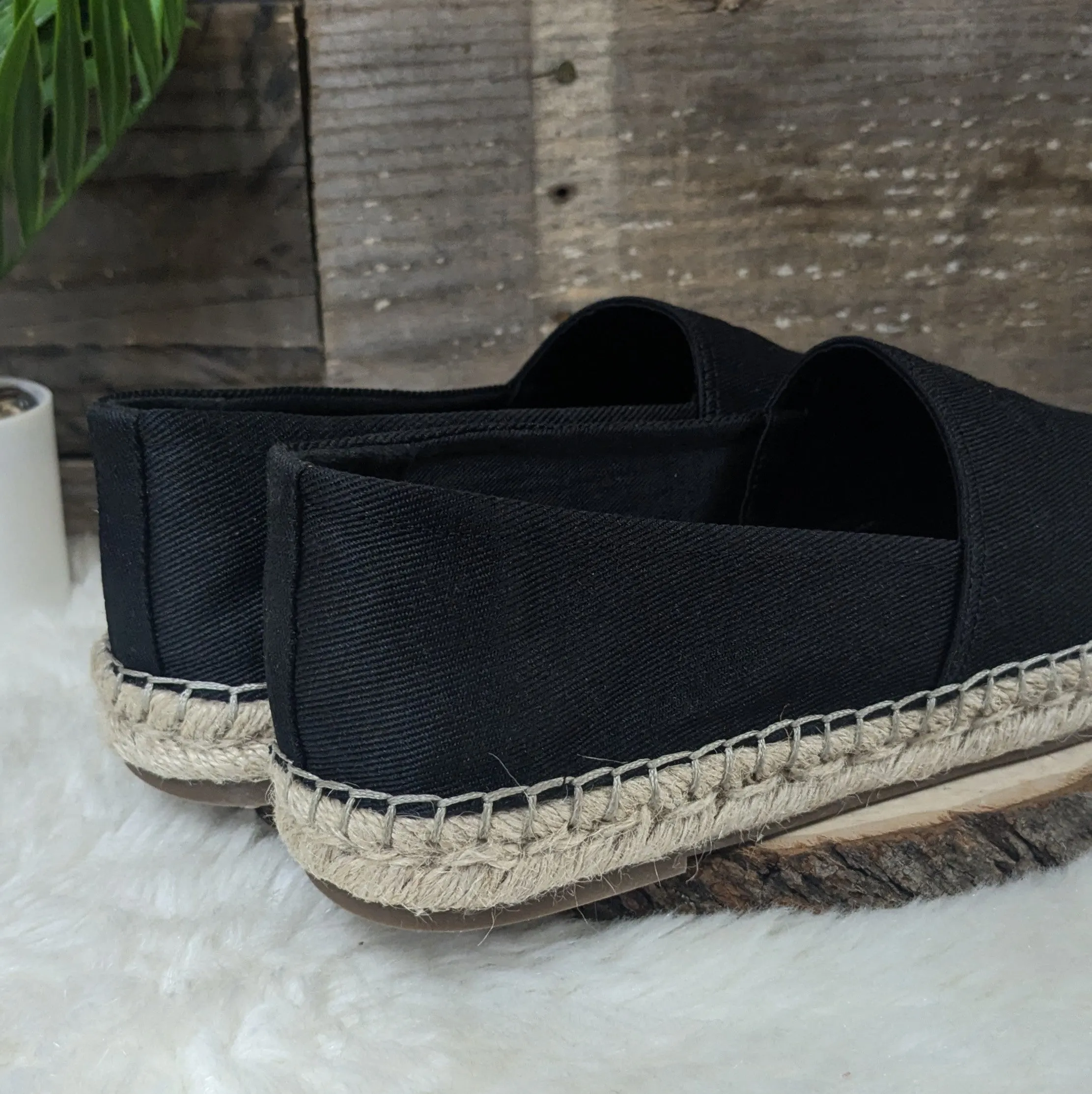 Calvin Klein Espadrilles Sz 8