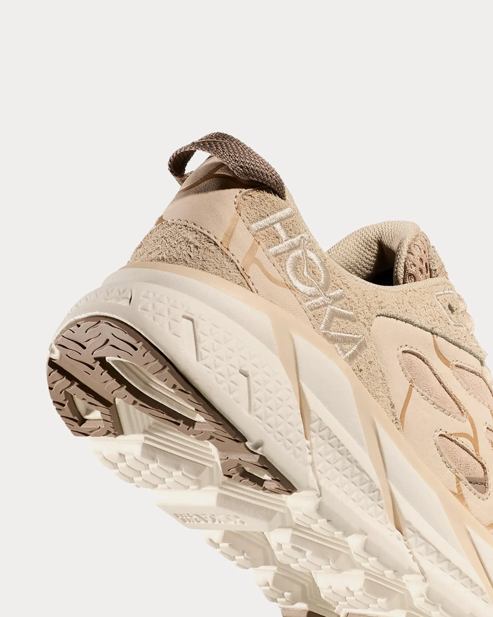 Elite Terrain System Clifton L Suede Oak / Sand / Alabaster Running Shoes