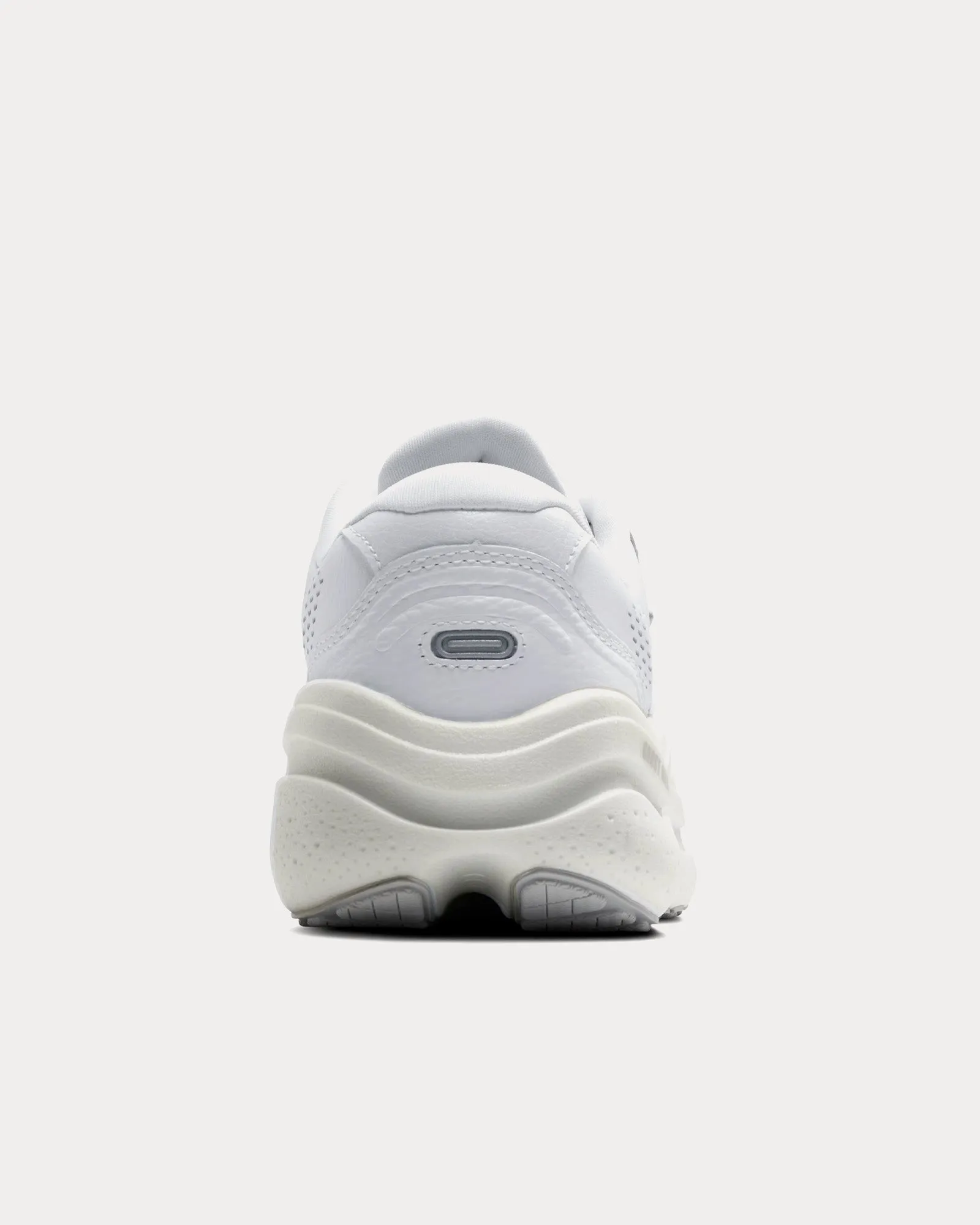 Ghost Max L White / White Low Top Sneakers