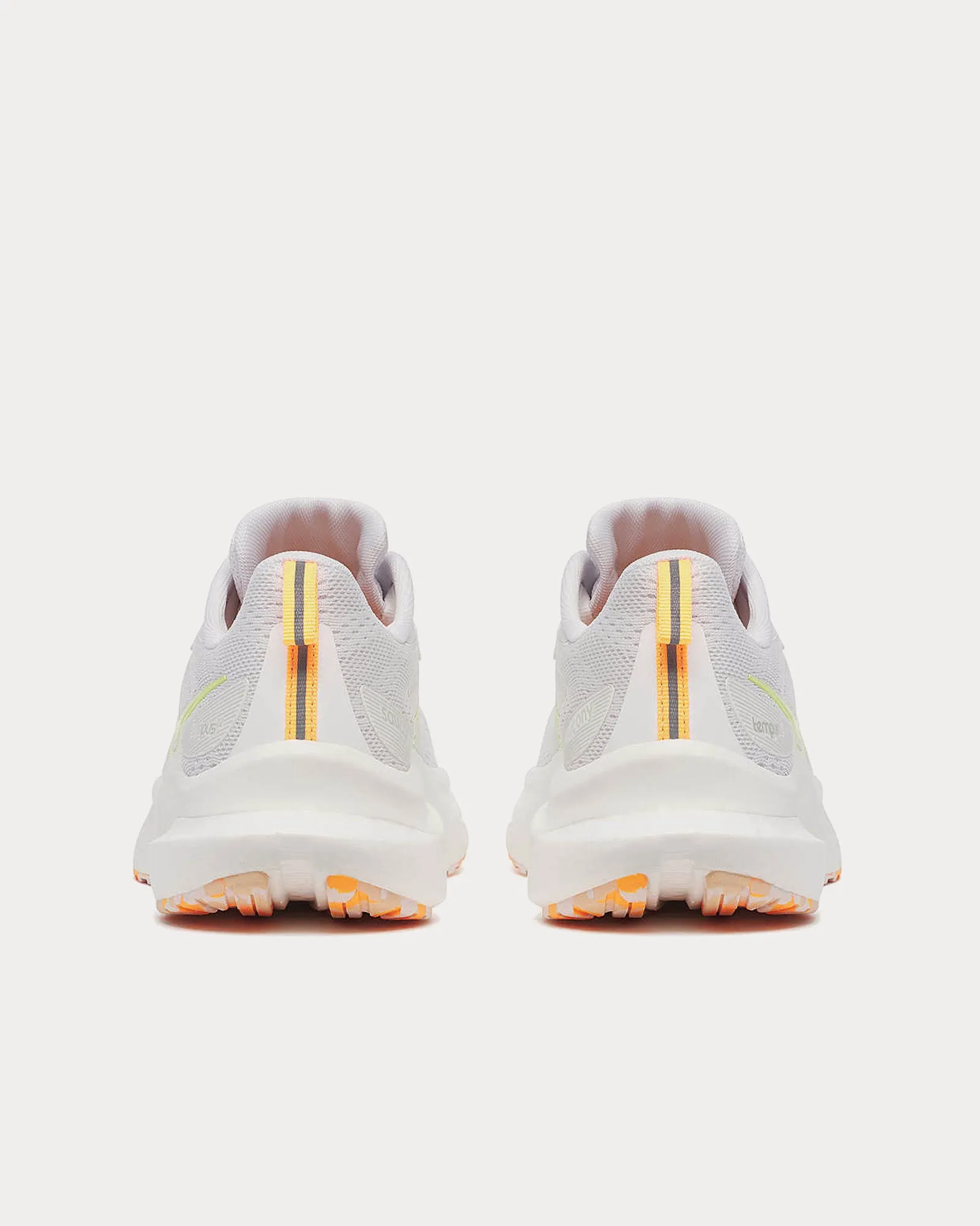 Tempus 2 White / Sunny Running Shoes