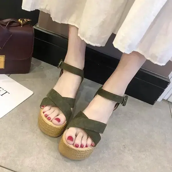 Viva Espadrilles Plateau | Trendige, bequeme Boho-Keilabsätze für Damen mit Riemen